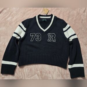 Roots Slapshot Black and White V-Neck Sweater NWT Size Medium